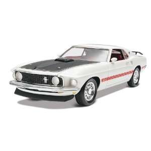  Revell 69 Ford Mustang Mach 1 Cobra Toys & Games
