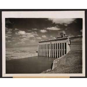  Worlds biggest rolled fill earthen,Denison Dam,OK,1943 