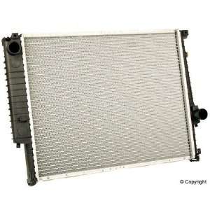  New BMW 325/325i/325iX/325is Nissens Radiator 88 89 90 91 