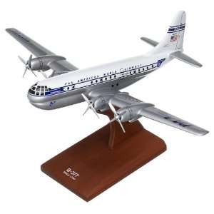  B 377 Stratocruiser PAA Toys & Games