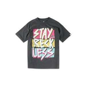  Young & Reckless Stay Reckless T Shirt   Mens Sports 