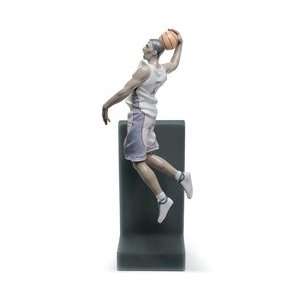  Lladro Porcelain Figurine Basketball Dunk