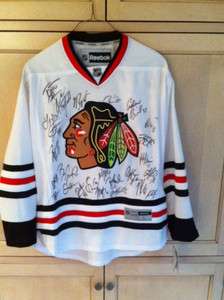 2010 Stanley Cup Champions Chicago Blackhawks Team Signed Jersey 