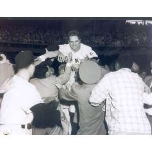  Bobby Thomson   1951 Home Run Celebration (on shoulders 