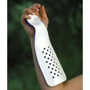  Hand Support   Medium Padded, Made of malleable aluminum 