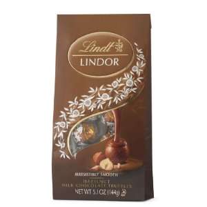 Lindt Chocolate Lindor Hazelnut Chocolate Bag, 5.1 Ounce  