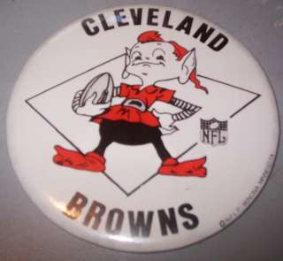 1960s Cleveland Browns Brownie Large 6 White Pinback / Pin Back 