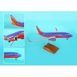  Southwest Airlines Boeing 737 700 Model Airplane Toys 