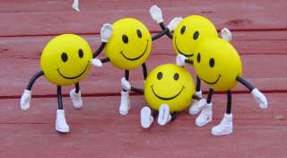 FAMILY of FIVE (5) SMILEY SMILE FACE Critters L@@K NICE  