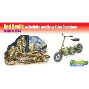   Welbike and Drop Tube Container (Arnhem 1944) Kit Toys & Games