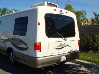 2001 Winnebago Rialta  