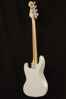 Fender Blacktop Jazz Bass White Chrome Pearl 886830297236  