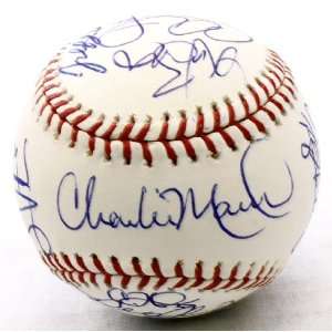  2011 Philadelphia Phillies Team Signed Baseball   21 Sigs 