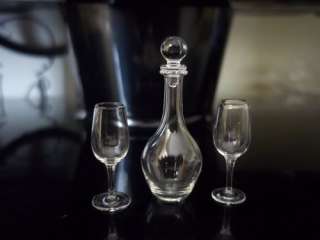 Dollhouse Miniatures Kitchen Food Supply Glass Wine Goblet Cocktail 