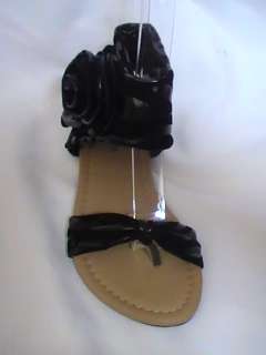 Girls Black Rose Design Sandals (Rose 9) YTH Sz 1  