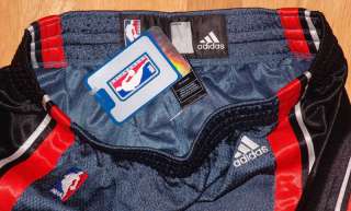 Charlotte Bobcats NBA authentic shorts 32 BLUE nwt new  