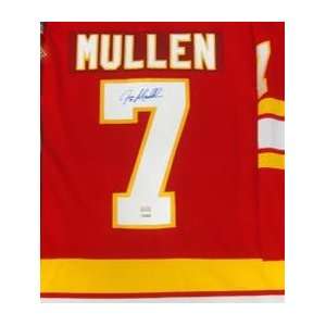  Joe Mullen autographed Hockey Jersey (Calgary Flames 
