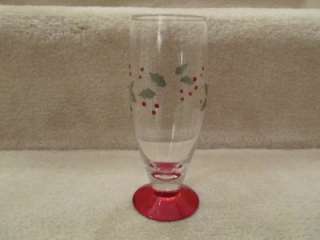 Lot of 11 Holiday Festive 12 oz Etched Drink Glasses Christmas Holly 