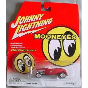  Johnny Lightning Mooneyes 1932 Hi Boy RED Toys & Games