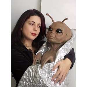  Alien Baby Puppet Prop