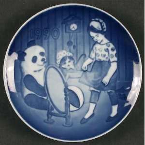  1990 Bing & Grondahl Childrens Day Porcelain Plate    My 
