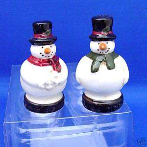 Pair Miniature Ceramic SNOWMEN SALT & PEPPERS 2 NIB  