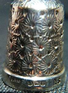 SOLID SILVER THIMBLE. HENRY GRIFFITHS. 1916.  
