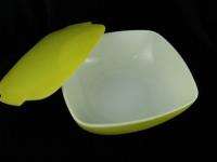Pyrex Yellow Covered Mixing Bowl Casserole Baking Dish  