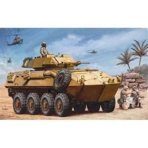   35 USMC LAV25 Piranha Light Armored Vehicle Kit Toys & Games