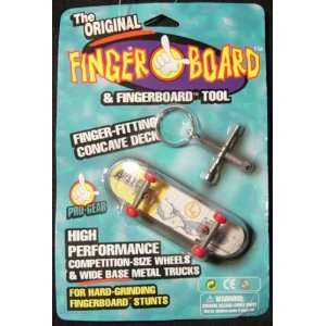 Fingerboard & Fingerboard Tool Keychain Arsenal Skateboard 