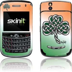  Irish Shamrock skin for BlackBerry Tour 9630 (with camera 