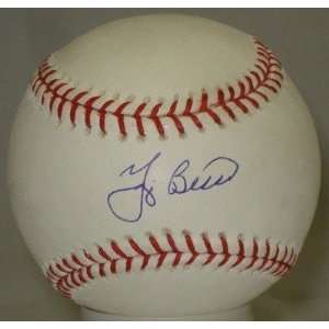  Yogi Berra Signed Baseball   OMLB JSA   Autographed 