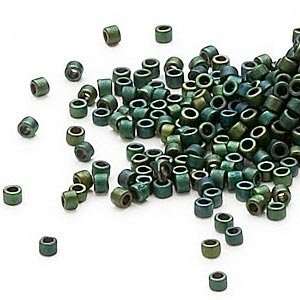   Tube Cut Round Seed Bead Approx 10,000 Beads Arts, Crafts & Sewing