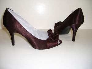 NINE WEST Satin Chocolate Shoes Pumps Womens Size 11  