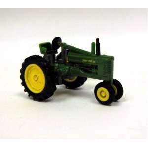    Collect N Play Ertl John Deere Styled TRactor Toys & Games