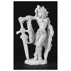  Reaper Miniatures (Ice Queen 2821) RPG 25mm Minis Toys 