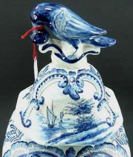 Vase Couvert Potiche en Porcelaine de Weesp décor Renaissance Mi 