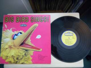 Sesame Street BIG BIRD SINGS CTW 22059 LP 1974  