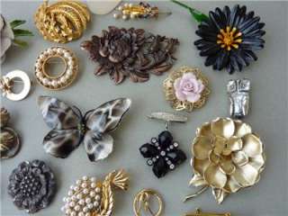 Vintage Figural Brooch Collection Lot 29PCS + 4 Rings   ALL NICE 