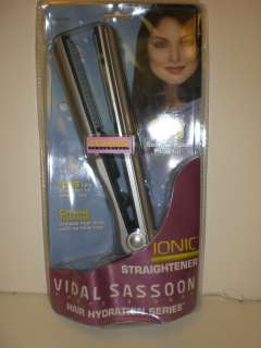VIDAL SASSOON IONIC STRAIGHTENER HAIR HYDRATION SERIES  
