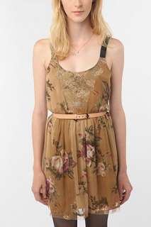 Pins and Needles Lace Appliqué Dress   Urban Outfitters