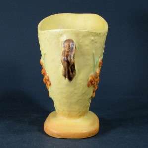Vintage ROSEVILLE Pottery Bittersweet Vase 872 5,   