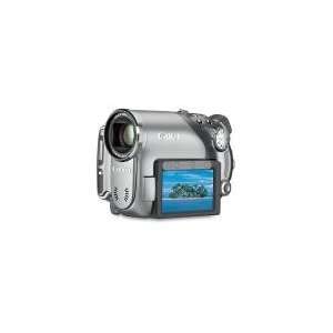  Canon DC40 DVD Camcorder