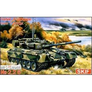  T80UDK Russian Tank 1 35 Skif Toys & Games