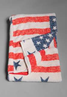 FRESCO TOWELS Vintage Americana Beach Towel in Stars & Stripes at 