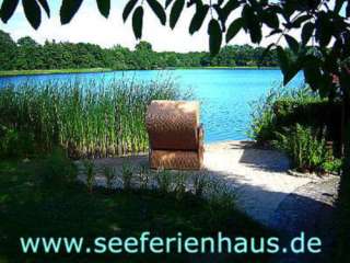 Ferienhaus Ferienwohnung direkt am Wasser/ See, Kanu bei Schwerin in 