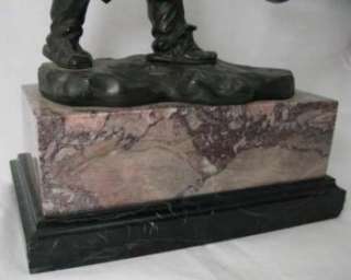 Graefner L. Bronze Eisengiesser auf Marmorsockel H.40cm / 12 kg 
