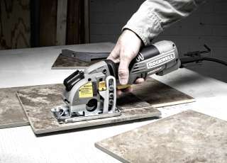 The Rockwell VersaCut is a compact circular saw thats easy to control 