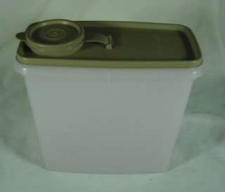 Tupperware Cereal Storage Container w/ Lid Beige and Clear EUC  