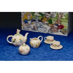 Alice in Wonderland Childrens Tea Set 